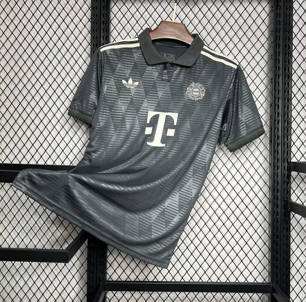 MAILLOT BAYERN BLACK OKTOBERFEST
